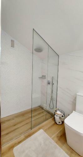 Apartamento Sunny Duplex In Front Of Campello Beach