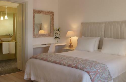 Hotel Yria Resort