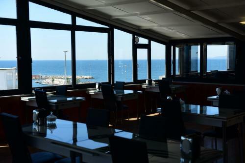 Sheref Hotel