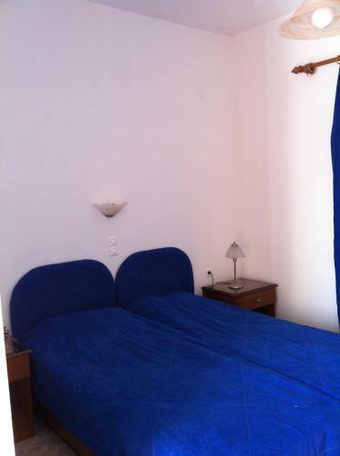 Hostal Porto Milos