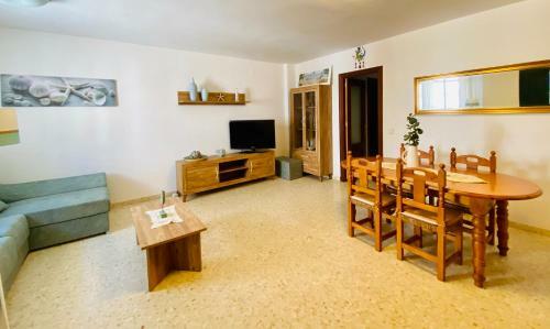 Chipiona/casa Adosada/c�ntrico+playa/5plazas/garaje/