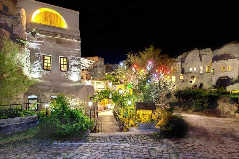 Oyku Evi Cave Hotel