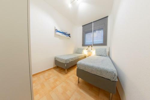 Apartamento Ahllenrock Cornell� Barcelona Sud Qr