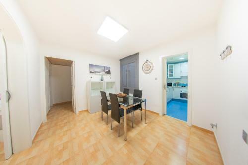 Apartamento Ahllenrock Cornell� Barcelona Sud Qr