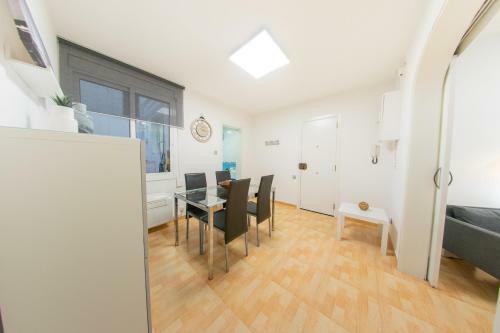Apartamento Ahllenrock Cornell� Barcelona Sud Qr