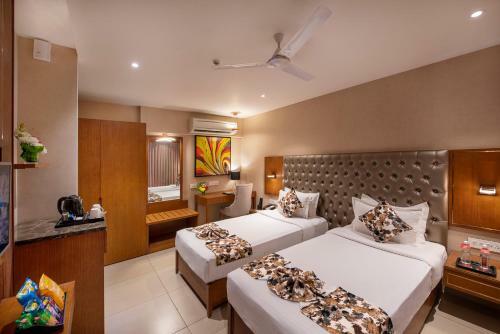 Hotel Sk Lords Eco Inn Ahmedabad