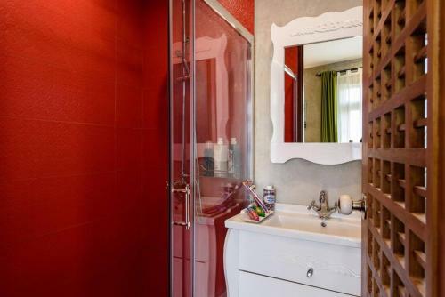 Hotel Roomquest Rimrabeang And Suite