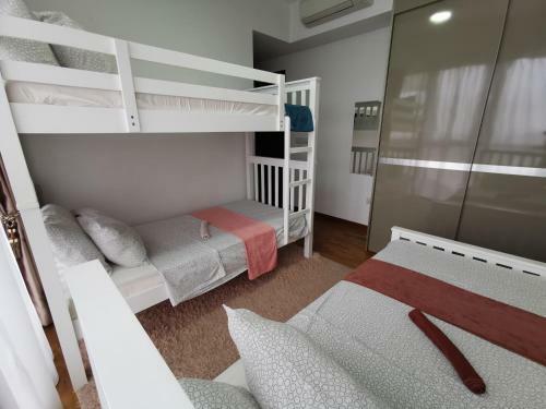 Master Bedroom With Toilet