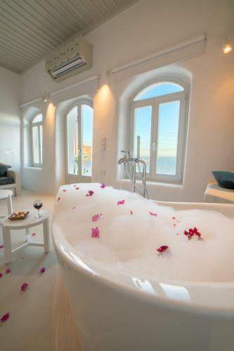 Hotel Samaria By The Sea