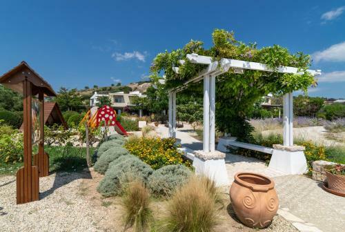 Amouda Villa 2