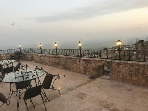 Hostal Kasr-i Abbas Hotel