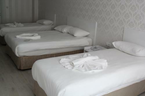 Cinas Hotel