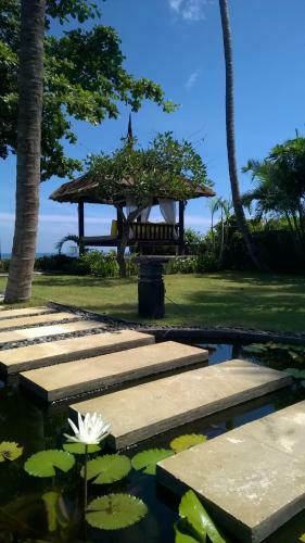 Villa Banjar Beach