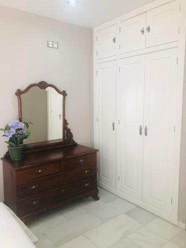 Apartamento A 70 M. De La Juderia