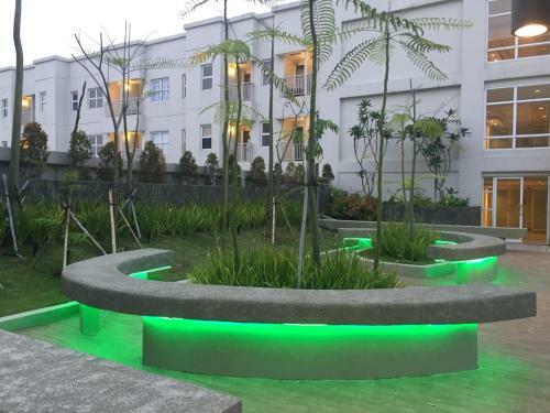 Apartamento Aya Stays 7 At Parahyangan Residence