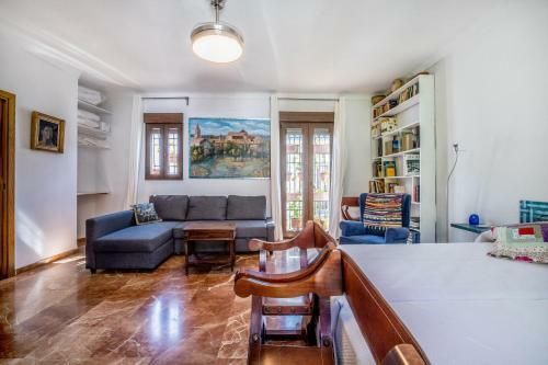Apartamento Con Patio Cordob�s En San Basilio