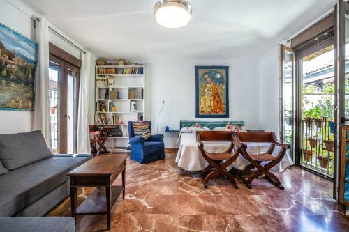 Apartamento Con Patio Cordob�s En San Basilio