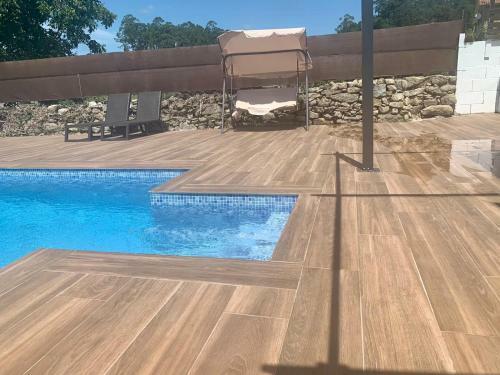 Casa Con Piscina En Villagarc�a de Arousa