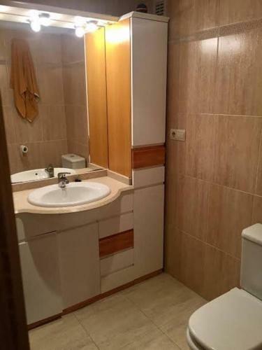.apartamento 1a Linea de Playa + Piscina + Parking Daimus