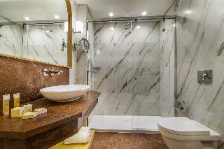 Bradul Hotel