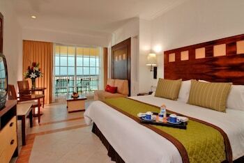 Hotel Marina El Cid Spa & Beach Resort All Inclusive
