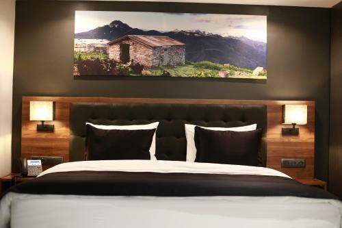 Albergue Azra Residence