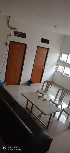 Hostal Guest House Pasundan