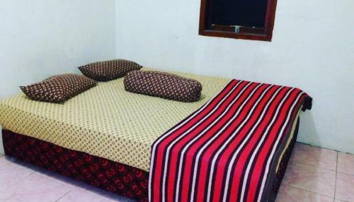 Hotel Oyo 90264 Tedja Guest House