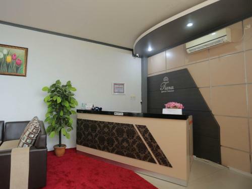 Hotel Oyo 1864 Tiara Guest House