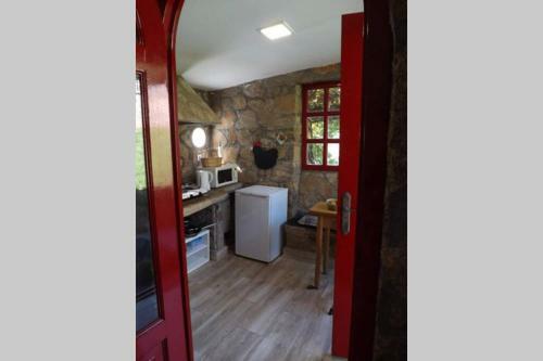 Finca Con Piscina En Doni�os