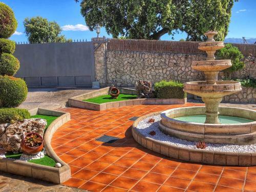 Jarandalus (Casa Con Atractivo Y Encanto)