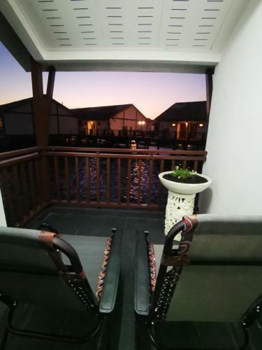 Hotel Vt Vacation Water Chalet Pd