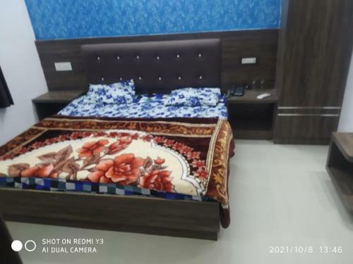 Oyo 83300 Hotel City Palace