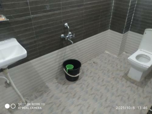 Oyo 83300 Hotel City Palace