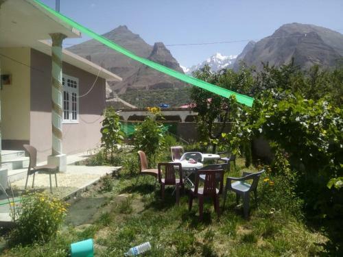 Hostal Four Seasons Guest House Hunza