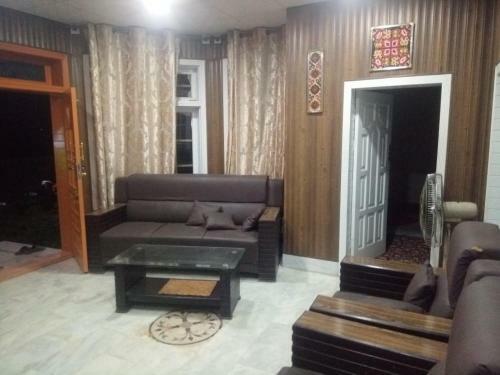 Hostal Four Seasons Guest House Hunza