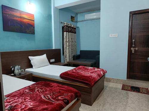 Hotel Vrindavan Palace