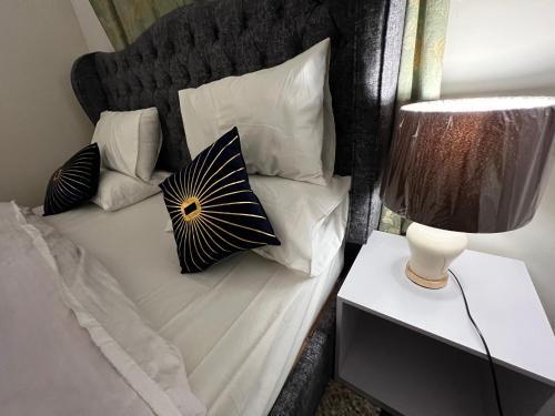 Entire Two Bed Apartment F-6/1