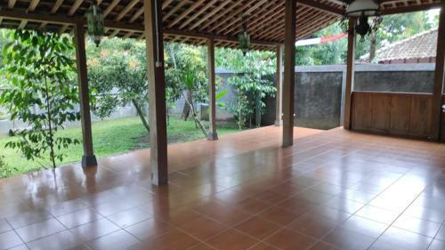 Hostal Akar Wangi 2 Homestay