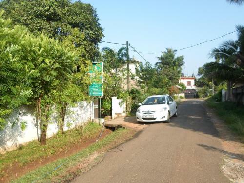 Bed & Breakfast Indrani Inn Tourist Rest