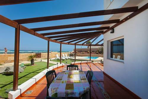 El Castillito, Beachfront Villa