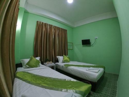 Top Royal Hotel