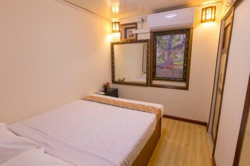Mural Hostel