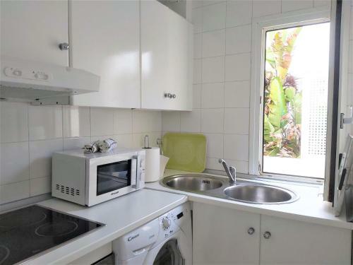 Apartamento Breeze View House By The Sea