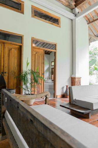Adara Homestay