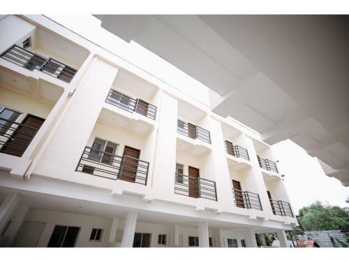 Hotel Oyo 789 Abn Residences