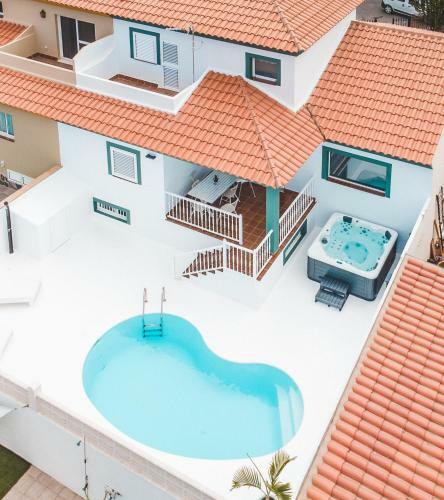 Villa Veaco Beach With Jacuzzi And Private Pool