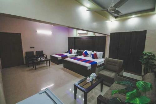 Hotel Raglia Guest House
