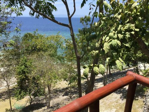 Hotel Cuestas Beach Resort And Restaurant