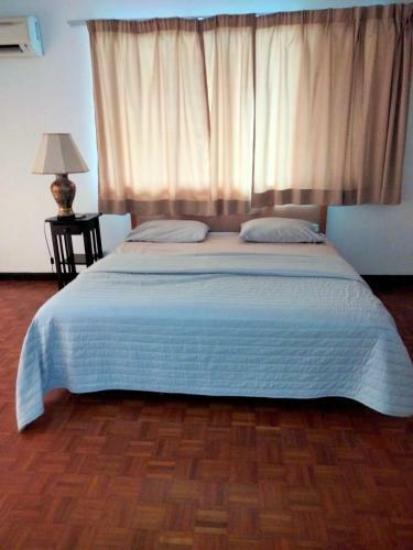 Villa Pd High Top Bungalow Homestay